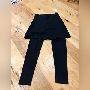 BLACK 7/8TH'S LENGTH SKIRTED LEGGINGS WITH POCKETS